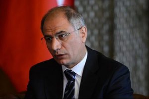 Siyasi &ccedil;aresizliklerini ortaya koymaktadır