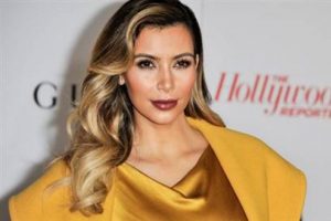 Kim Kardashian'dan Keseb tweeti