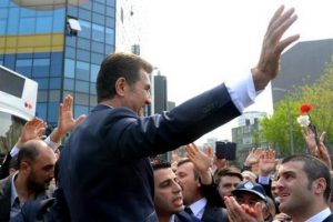 Sarıg&uuml;l g&ouml;zyaşlarıyla veda etti