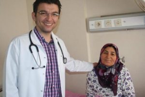 Midesinden  4 santimetre &ccedil;apında polip &ccedil;ıkarıldı
