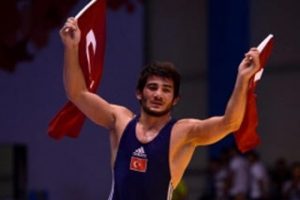 G&uuml;reşte Soner Demirtaş Avrupa &uuml;&ccedil;&uuml;nc&uuml;s&uuml; oldu