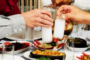 Alkoll&uuml; i&ccedil;ecek sekt&ouml;r&uuml;ne bomba gibi d&uuml;şt&uuml;