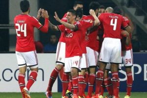 Benfica evine avantajlı d&ouml;nd&uuml;:0-1