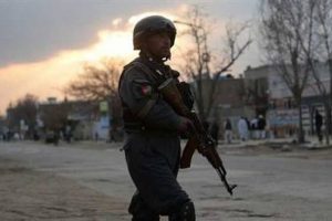Afganistan'da Taliban'la &ccedil;atışma: 5 &ouml;l&uuml;