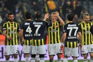 Şampiyonluk gelir, sa&ccedil;lar gider