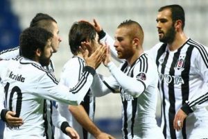 G&ouml;khan T&ouml;re Beşiktaş'ta kalacak mı?