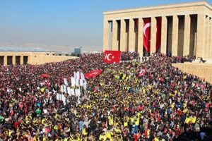 O g&uuml;n Anıtkabir'de ka&ccedil; kişi vardı?