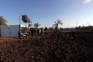 İsrail Gazze'deki ekili alanlara saldırdı