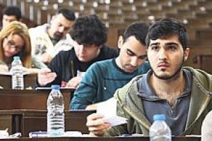 Fende 900, matematikte 420 bin &ouml;ğrenci sıfır &ccedil;ekti