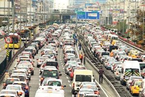 3. k&ouml;pr&uuml; de İstanbul trafiğini &ccedil;&ouml;zemeyecek