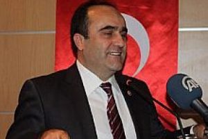 Se&ccedil;imin en kilit adamı! Her şey ona bağlı