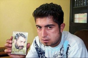 Şarkı y&uuml;z&uuml;nden dayak yedi!