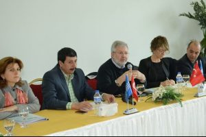Bilim Teknoloji Merkezi kapılarını d&uuml;nyaya a&ccedil;ıyor