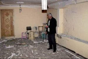 Tarihi camiye yıldırım isabet etti
