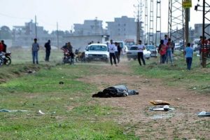Yol kenarında beklerken talihsiz kaza