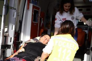 "Ben bı&ccedil;ağın &uuml;zerine oturdum, kocam bı&ccedil;aklamadı"
