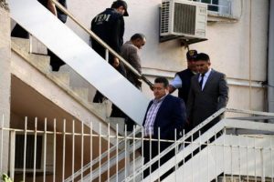 Casusluk soruşturmasından 8 polis adliyede
