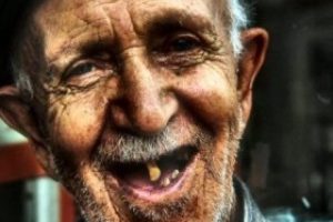 60 yıl &ouml;nce daha &ccedil;ok g&uuml;l&uuml;yorduk