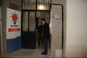 AK Parti'de bomba alarmı