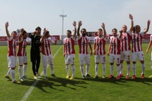 &Uuml;mraniyespor şampiyonluğunu ilan etti!