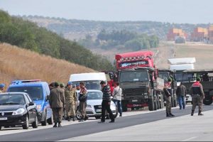 Ankara'da hareketli saatler! TIR soruşturmasında 2 askere g&ouml;zaltı!