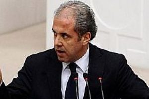 Şamil Tayyar'dan şaşırtan G&uuml;l a&ccedil;ıklaması!