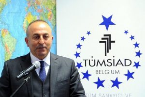 Avrupa'ya "ırk&ccedil;ılık ve islamofobi" uyarısı