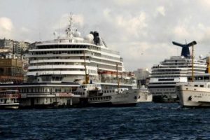 Turistin yeni g&ouml;zdesi İstanbul
