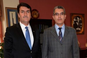 D&uuml;ndar'a tebrik ziyaretleri s&uuml;r&uuml;yor