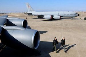 T&uuml;rkiye'den NATO'ya Ukrayna i&ccedil;in kargo u&ccedil;ağı
