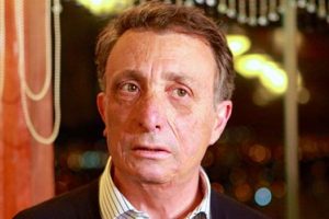 "Bu sa&ccedil;ma uygulama kaldırılmalı"