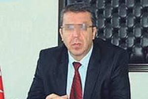 Ahlaksız teklif yapan m&uuml;d&uuml;re şok!