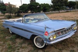 47 bin dolara aldığı antika otomobile 50 bin TL harcadı ve...