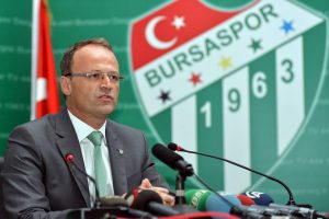 "Galatasaray &ouml;n&uuml;nde Bursaspor ruhunu sahaya yansıtacağız"