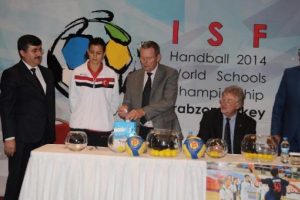 D&uuml;nya Liselerarası hentbol kuraları &ccedil;ekildi