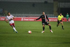 Batuhan 702 g&uuml;n sonra gol sevinci yaşadı!