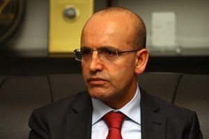 Bakan Şimşek'ten &ccedil;ok &ccedil;arpıcı cari a&ccedil;ık a&ccedil;ıklaması