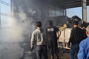 Bursa'da mobilya fabrikasında korkutan yangın
