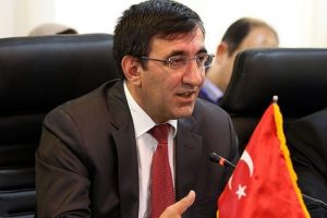 İran ile karşılıklı adımlar atmak istiyoruz