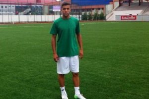 Gen&ccedil; oyuncu ma&ccedil; esnasında beyin kanaması ge&ccedil;irdi