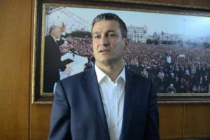 İskenderun'da oy pusulaları inceleniyor