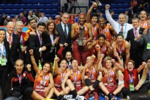 Galatasaray'a haciz şoku!