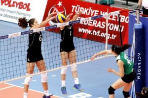 Sarıyer Belediyespor ligde kaldı