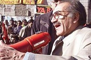 Tam 21 yıl sonra T&uuml;rkiye'ye d&ouml;n&uuml;yor!