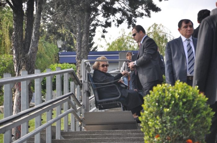 Turgut &Ouml;zal kabri başında anıldı