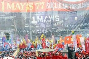 CHP 1 Mayıs'ta Taksim'e &ccedil;ıkma kararı aldı