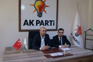AK Partili Başkana &ccedil;irkin saldırı