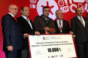 Lise mezunu iş&ccedil;inin b&uuml;y&uuml;k başarısı