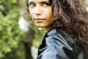 Beren Saat bombası! Ortalık ayağa kalktı