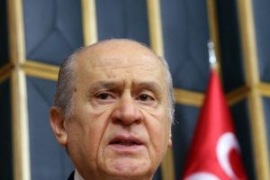 Bah&ccedil;eli'den "cumhurbaşkanlığı se&ccedil;imi" eleştirileri